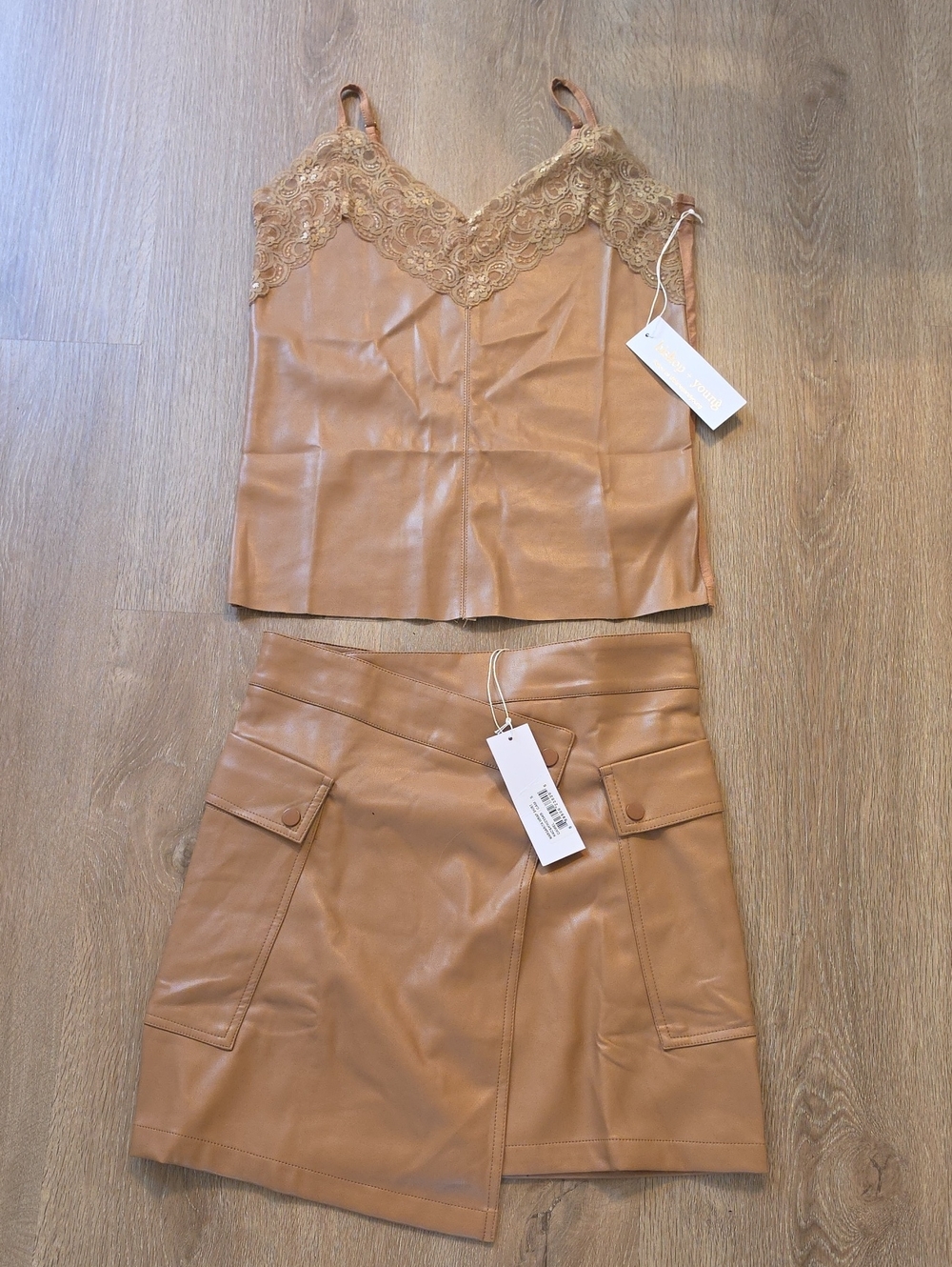 NWT SET Bishop + Young Camel Faux-Leather Cami & Cargo Mini Skirt Small